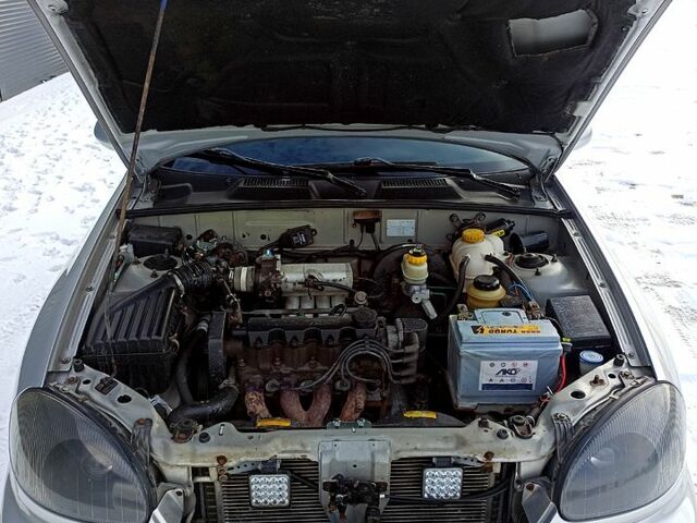 Сірий Деу Ланос, об'ємом двигуна 1.5 л та пробігом 196 тис. км за 3550 $, фото 8 на Automoto.ua