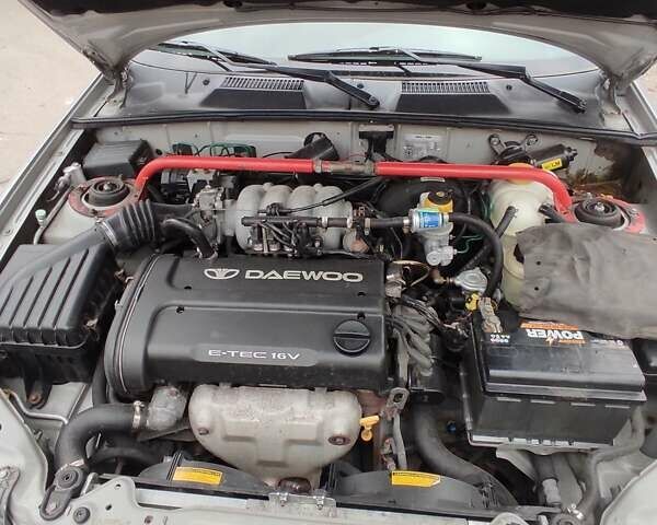 Серый Дэу Ланос, объемом двигателя 1.6 л и пробегом 280 тыс. км за 2700 $, фото 7 на Automoto.ua