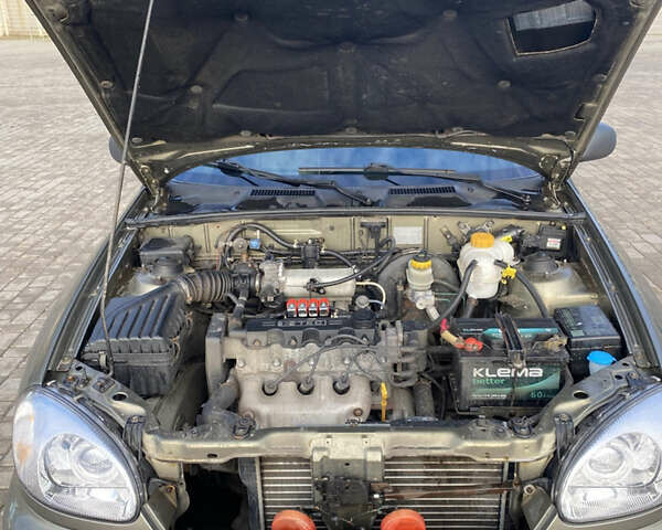 Серый Дэу Ланос, объемом двигателя 1.5 л и пробегом 313 тыс. км за 3200 $, фото 15 на Automoto.ua