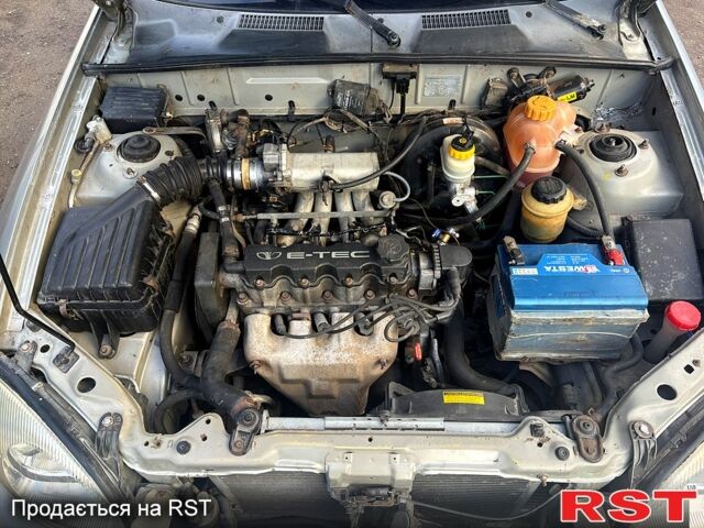 Серый Дэу Ланос, объемом двигателя 1.5 л и пробегом 168 тыс. км за 2780 $, фото 11 на Automoto.ua