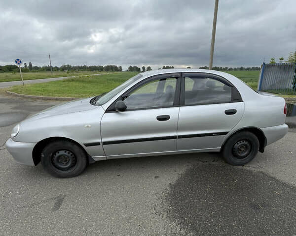 Сірий Деу Ланос, об'ємом двигуна 1.5 л та пробігом 175 тис. км за 2800 $, фото 2 на Automoto.ua