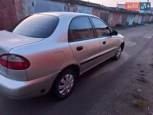 Серый Дэу Ланос, объемом двигателя 1.5 л и пробегом 153 тыс. км за 2650 $, фото 1 на Automoto.ua