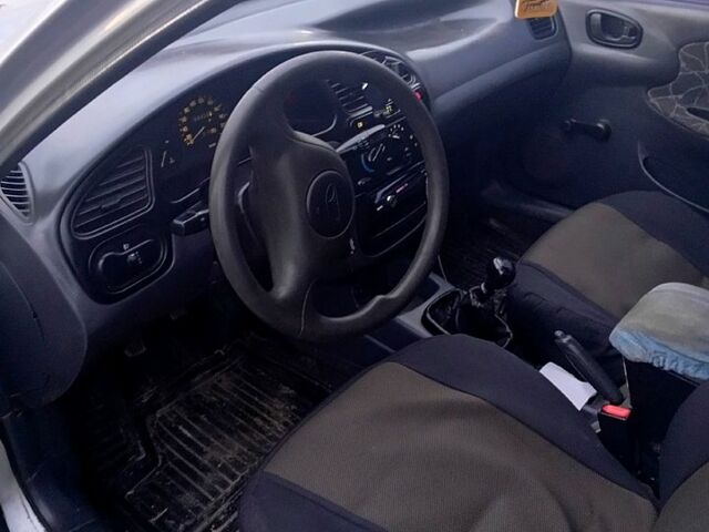 Серый Дэу Ланос, объемом двигателя 1.5 л и пробегом 0 тыс. км за 1450 $, фото 3 на Automoto.ua