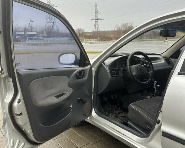 Сірий Деу Ланос, об'ємом двигуна 1.5 л та пробігом 192 тис. км за 1850 $, фото 5 на Automoto.ua