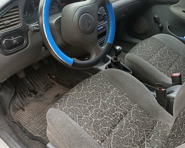 Серый Дэу Ланос, объемом двигателя 1.5 л и пробегом 142 тыс. км за 2500 $, фото 8 на Automoto.ua