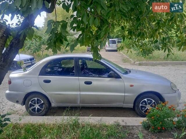 Сірий Деу Ланос, об'ємом двигуна 1.5 л та пробігом 100 тис. км за 1300 $, фото 3 на Automoto.ua