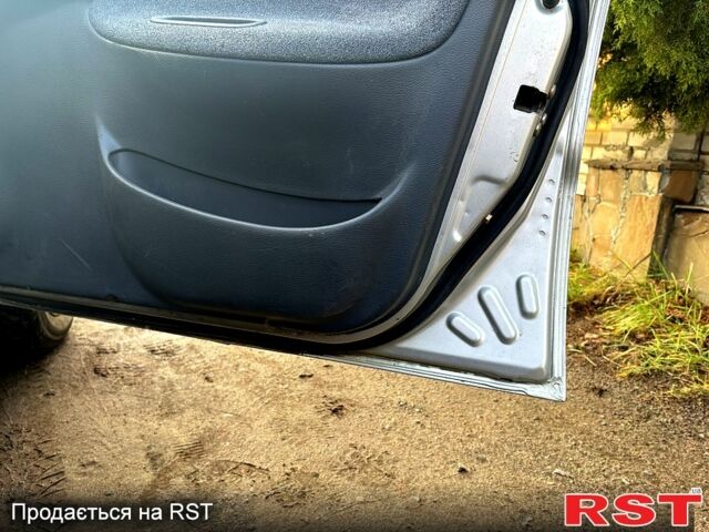 Серый Дэу Ланос, объемом двигателя 1.5 л и пробегом 168 тыс. км за 2680 $, фото 10 на Automoto.ua