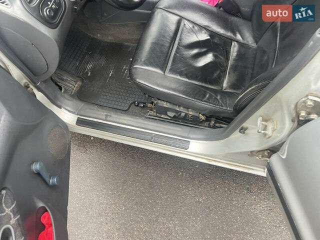 Серый Дэу Ланос, объемом двигателя 1.6 л и пробегом 320 тыс. км за 2599 $, фото 13 на Automoto.ua