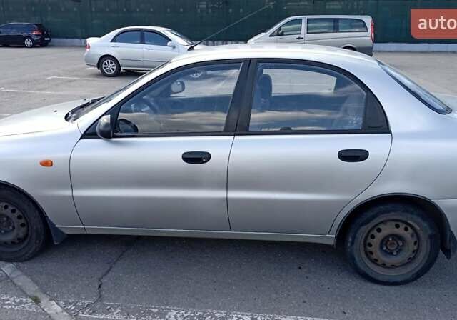 Сірий Деу Ланос, об'ємом двигуна 1.6 л та пробігом 161 тис. км за 2700 $, фото 1 на Automoto.ua