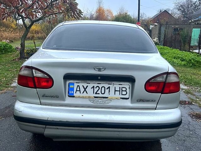 Серый Дэу Ланос, объемом двигателя 1.5 л и пробегом 397 тыс. км за 1350 $, фото 2 на Automoto.ua