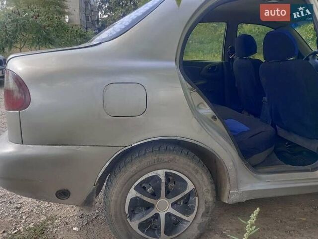 Сірий Деу Ланос, об'ємом двигуна 1.5 л та пробігом 100 тис. км за 1300 $, фото 7 на Automoto.ua