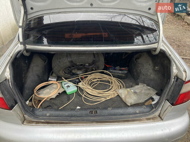 Сірий Деу Ланос, об'ємом двигуна 1.5 л та пробігом 235 тис. км за 2000 $, фото 14 на Automoto.ua