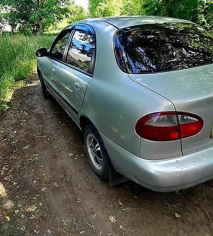 Сірий Деу Ланос, об'ємом двигуна 1.5 л та пробігом 204 тис. км за 2150 $, фото 2 на Automoto.ua
