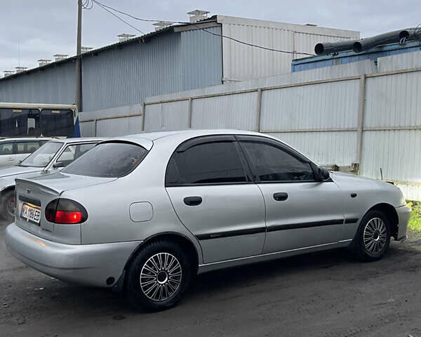 Серый Дэу Ланос, объемом двигателя 1.5 л и пробегом 250 тыс. км за 2300 $, фото 5 на Automoto.ua