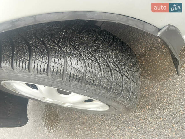 Серый Дэу Ланос, объемом двигателя 1.6 л и пробегом 320 тыс. км за 2599 $, фото 6 на Automoto.ua