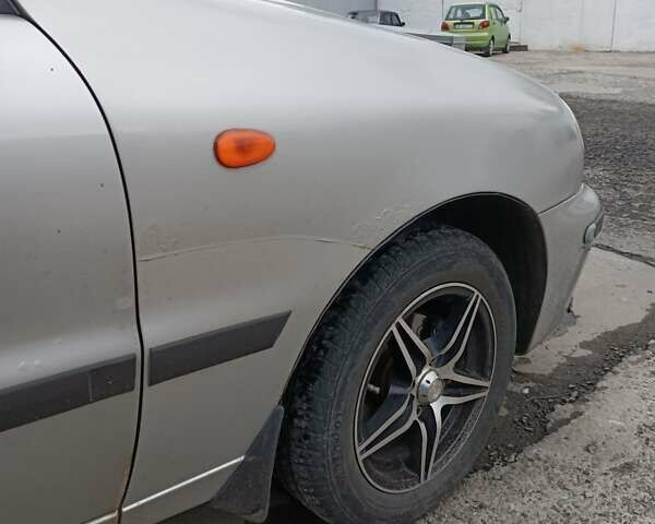 Серый Дэу Ланос, объемом двигателя 1.5 л и пробегом 142 тыс. км за 2500 $, фото 5 на Automoto.ua