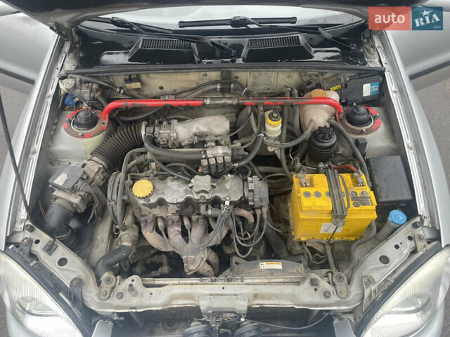 Серый Дэу Ланос, объемом двигателя 1.6 л и пробегом 320 тыс. км за 2599 $, фото 19 на Automoto.ua