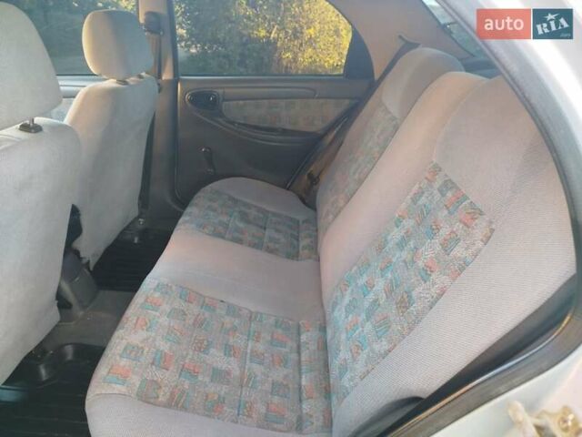 Серый Дэу Ланос, объемом двигателя 1.5 л и пробегом 216 тыс. км за 2250 $, фото 3 на Automoto.ua