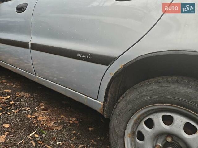 Сірий Деу Ланос, об'ємом двигуна 1.5 л та пробігом 268 тис. км за 1900 $, фото 2 на Automoto.ua