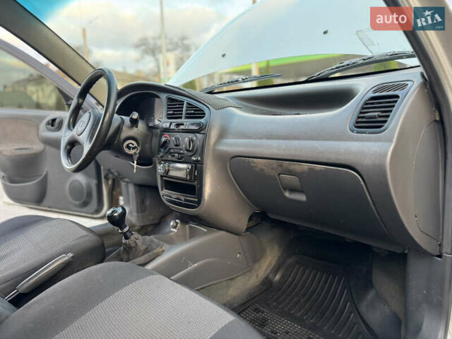 Сірий Деу Ланос, об'ємом двигуна 1.5 л та пробігом 176 тис. км за 2400 $, фото 34 на Automoto.ua