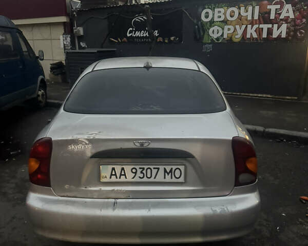 Сірий Деу Ланос, об'ємом двигуна 1.5 л та пробігом 190 тис. км за 1350 $, фото 4 на Automoto.ua