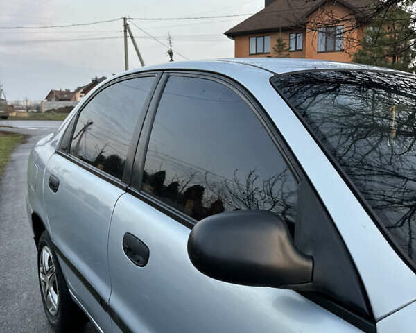 Сірий Деу Ланос, об'ємом двигуна 1.5 л та пробігом 265 тис. км за 1900 $, фото 1 на Automoto.ua