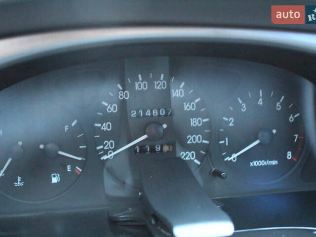 Деу Ланос 2005 у Житомирі на Automoto.ua Сірий Деу Ланос, об'ємом двигуна 1.6 л та пробігом 215 тис. км за 1750 $, фото 11 на Automoto.ua