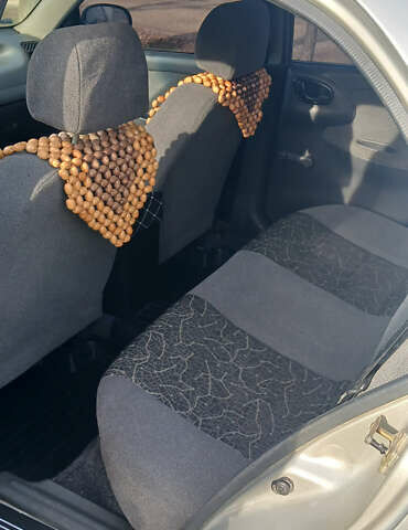 Сірий Деу Ланос, об'ємом двигуна 1.5 л та пробігом 335 тис. км за 2400 $, фото 7 на Automoto.ua