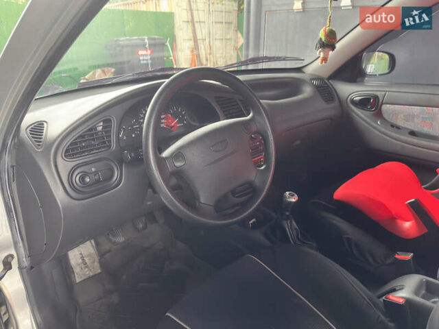 Серый Дэу Ланос, объемом двигателя 1.5 л и пробегом 170 тыс. км за 3500 $, фото 6 на Automoto.ua