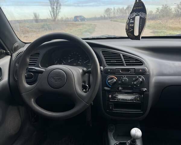 Серый Дэу Ланос, объемом двигателя 1.5 л и пробегом 197 тыс. км за 1300 $, фото 7 на Automoto.ua