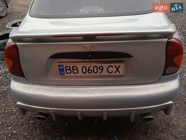 Серый Дэу Ланос, объемом двигателя 1.6 л и пробегом 175 тыс. км за 2700 $, фото 4 на Automoto.ua