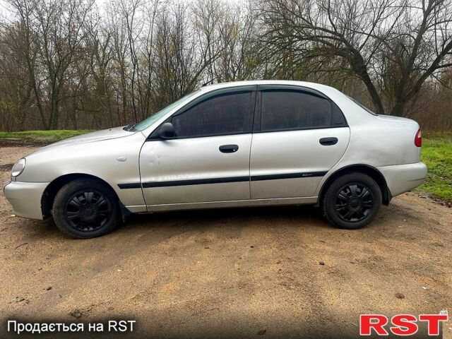 Сірий Деу Ланос, об'ємом двигуна 1.5 л та пробігом 240 тис. км за 2400 $, фото 3 на Automoto.ua