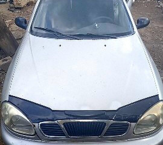 Сірий Деу Ланос, об'ємом двигуна 1.5 л та пробігом 300 тис. км за 1000 $, фото 4 на Automoto.ua