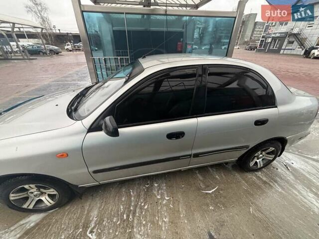 Сірий Деу Ланос, об'ємом двигуна 1.35 л та пробігом 168 тис. км за 1700 $, фото 4 на Automoto.ua