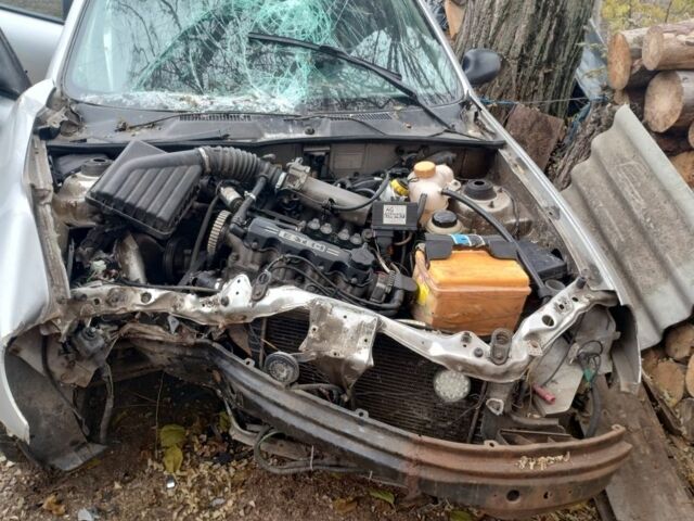 Сірий Деу Ланос, об'ємом двигуна 1.5 л та пробігом 237 тис. км за 1100 $, фото 14 на Automoto.ua