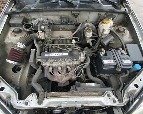 Сірий Деу Ланос, об'ємом двигуна 1.5 л та пробігом 200 тис. км за 2400 $, фото 23 на Automoto.ua