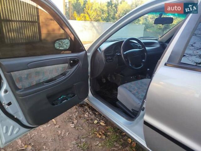 Серый Дэу Ланос, объемом двигателя 1.5 л и пробегом 216 тыс. км за 2250 $, фото 6 на Automoto.ua
