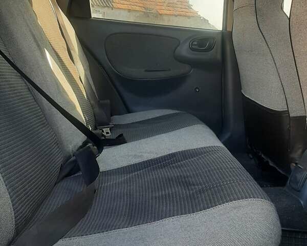 Серый Дэу Ланос, объемом двигателя 1.5 л и пробегом 350 тыс. км за 2900 $, фото 2 на Automoto.ua