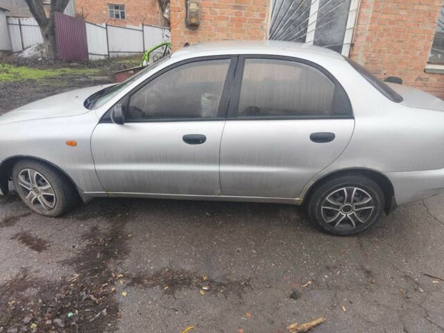 Серый Дэу Ланос, объемом двигателя 1.5 л и пробегом 150 тыс. км за 1100 $, фото 1 на Automoto.ua