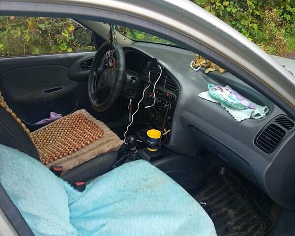 Серый Дэу Ланос, объемом двигателя 1.5 л и пробегом 230 тыс. км за 1300 $, фото 4 на Automoto.ua