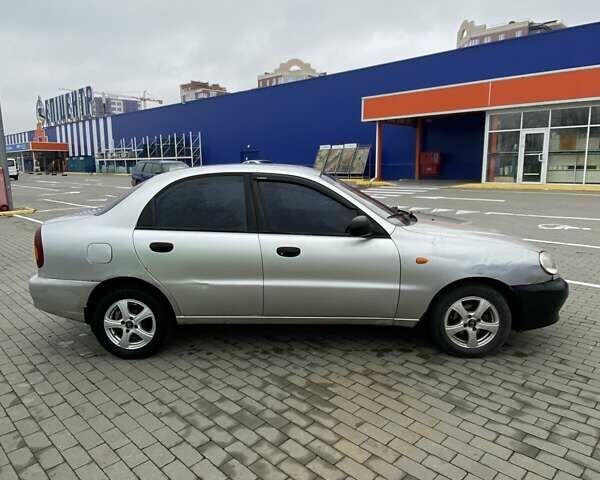 Серый Дэу Ланос, объемом двигателя 1.5 л и пробегом 198 тыс. км за 1700 $, фото 5 на Automoto.ua