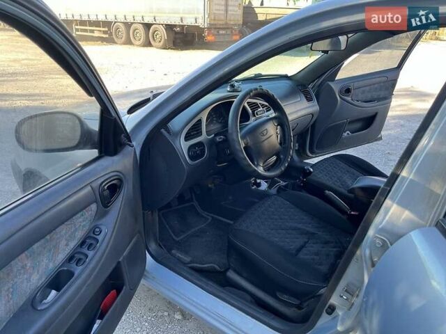 Сірий Деу Ланос, об'ємом двигуна 1.6 л та пробігом 234 тис. км за 2200 $, фото 5 на Automoto.ua