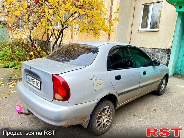 Серый Дэу Ланос, объемом двигателя 1.5 л и пробегом 260 тыс. км за 1500 $, фото 3 на Automoto.ua