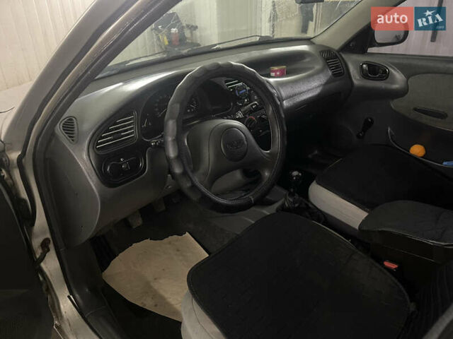 Серый Дэу Ланос, объемом двигателя 1.5 л и пробегом 242 тыс. км за 2500 $, фото 15 на Automoto.ua