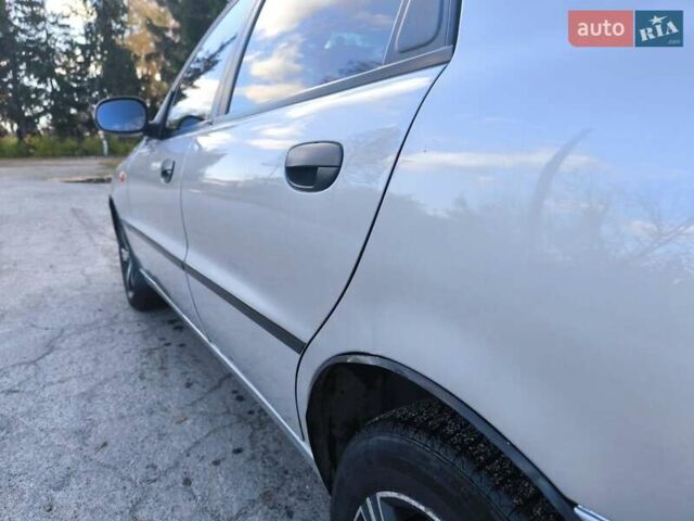 Дэу Ланос 2005 в Казатине на Automoto.ua Серый Дэу Ланос, объемом двигателя 1.5 л и пробегом 288 тыс. км за 2499 $, фото 3 на Automoto.ua