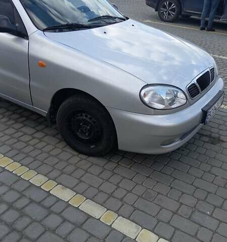 Серый Дэу Ланос, объемом двигателя 1.5 л и пробегом 290 тыс. км за 2100 $, фото 1 на Automoto.ua