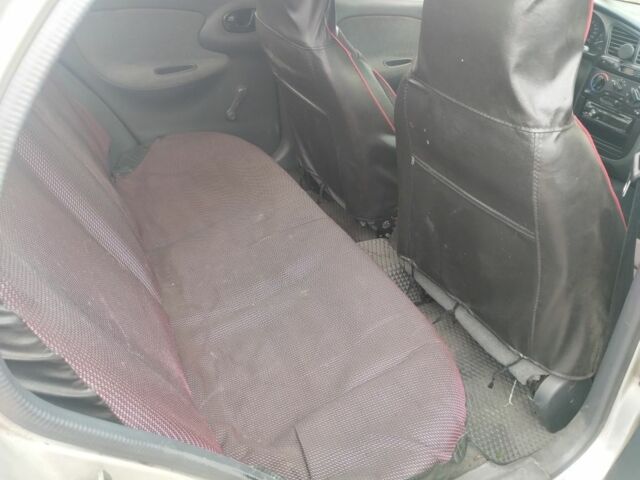 Сірий Деу Ланос, об'ємом двигуна 1.5 л та пробігом 237 тис. км за 1100 $, фото 9 на Automoto.ua