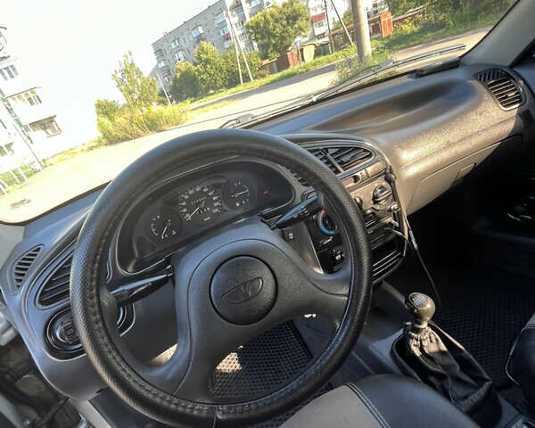 Сірий Деу Ланос, об'ємом двигуна 1.5 л та пробігом 242 тис. км за 2700 $, фото 24 на Automoto.ua
