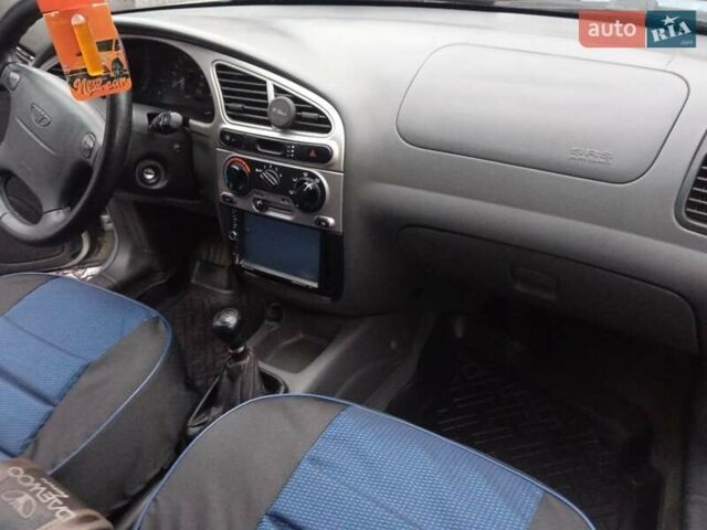 Серый Дэу Ланос, объемом двигателя 1.6 л и пробегом 175 тыс. км за 2700 $, фото 7 на Automoto.ua
