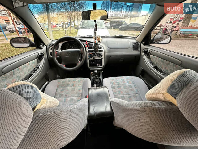 Серый Дэу Ланос, объемом двигателя 1.6 л и пробегом 176 тыс. км за 3100 $, фото 14 на Automoto.ua